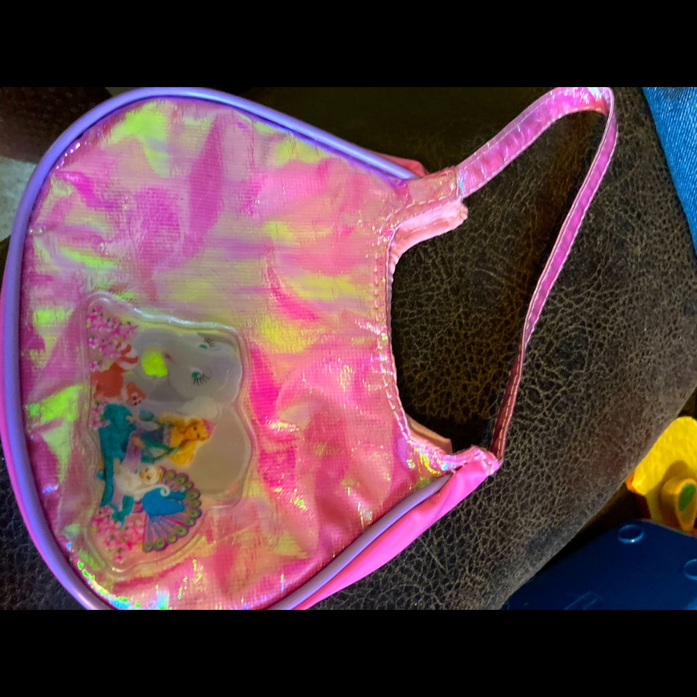 Girls pink vinyl Disney characters purse